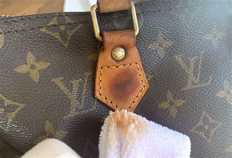 cleaning louis vuitton leather bags.